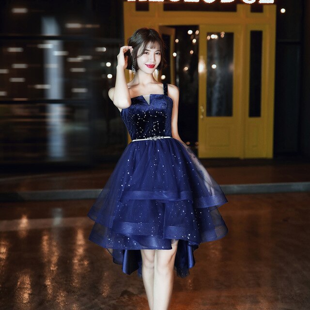 Sexy Spaghetti Straps Wine Red Tiered Short Prom Gowns Star Sequins High Low Graduation Dresses