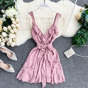 Seaside Vacation Dress V-neck Bobbin Spinning Backless