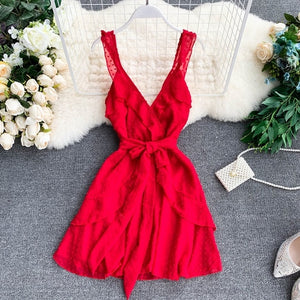 Seaside Vacation Dress V-neck Bobbin Spinning Backless